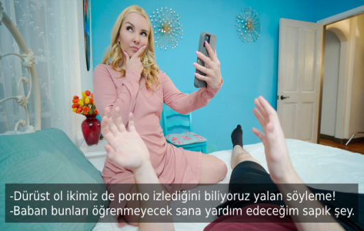 Sarışın Üvey Kardeşi Porno İzlerken Yakalayınca Yardımcı Olup Boşaltır